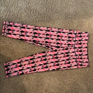 Victoria’s Secret sports leggings